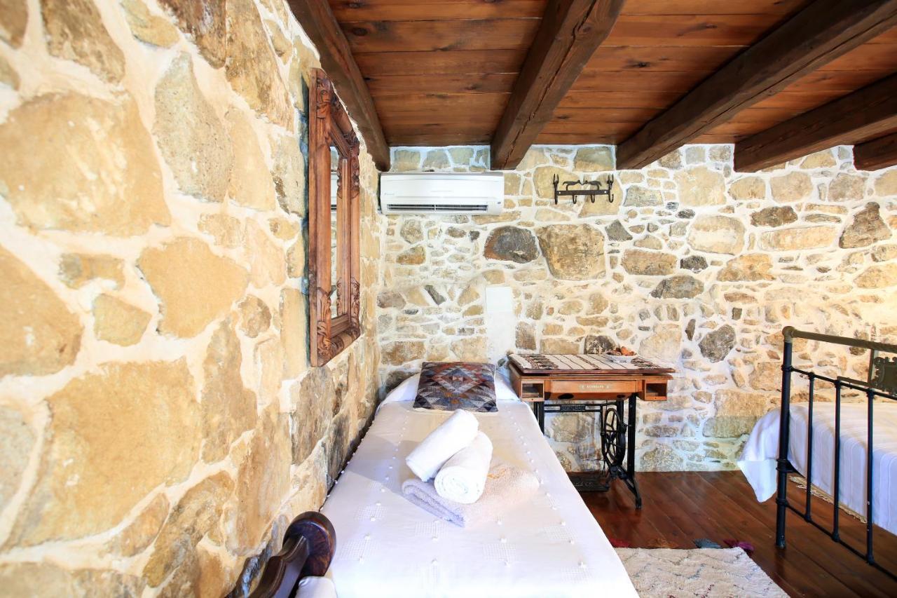 Villa Radamanthis Sivas ภายนอก รูปภาพ