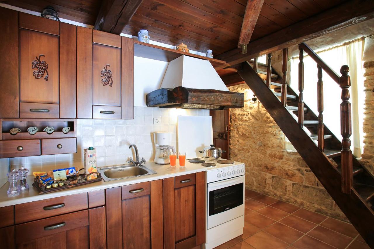Villa Radamanthis Sivas ภายนอก รูปภาพ