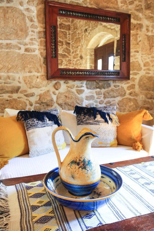 Villa Radamanthis Sivas ภายนอก รูปภาพ